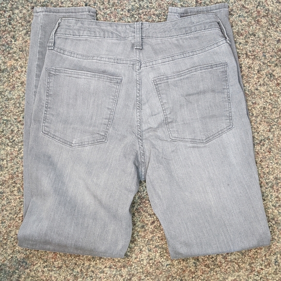 Universal Thread High Rise Skinny Gray Jeans, Size 4 / 27R - Picture 4 of 10